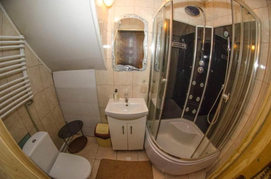 Gostynnyi Dvir U Marichky Hotel Lazeshchyna Exterior foto