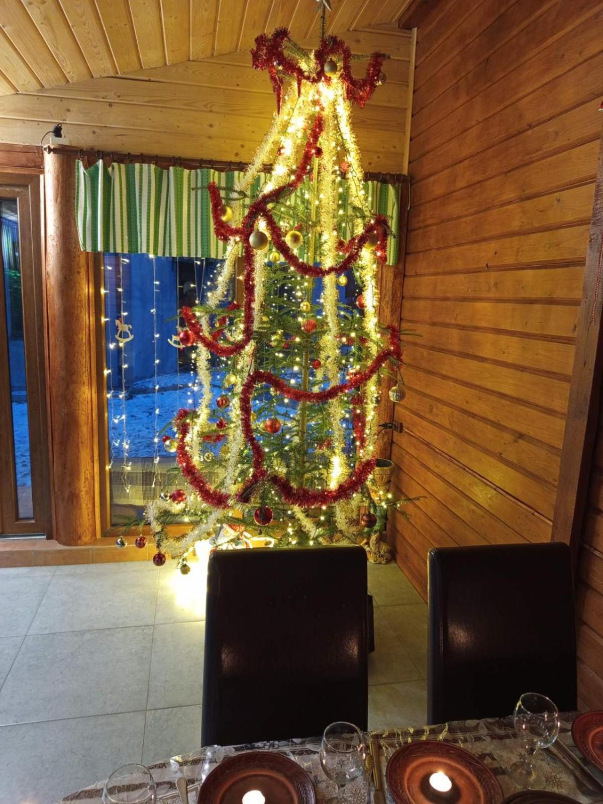 Gostynnyi Dvir U Marichky Hotel Lazeshchyna Exterior foto