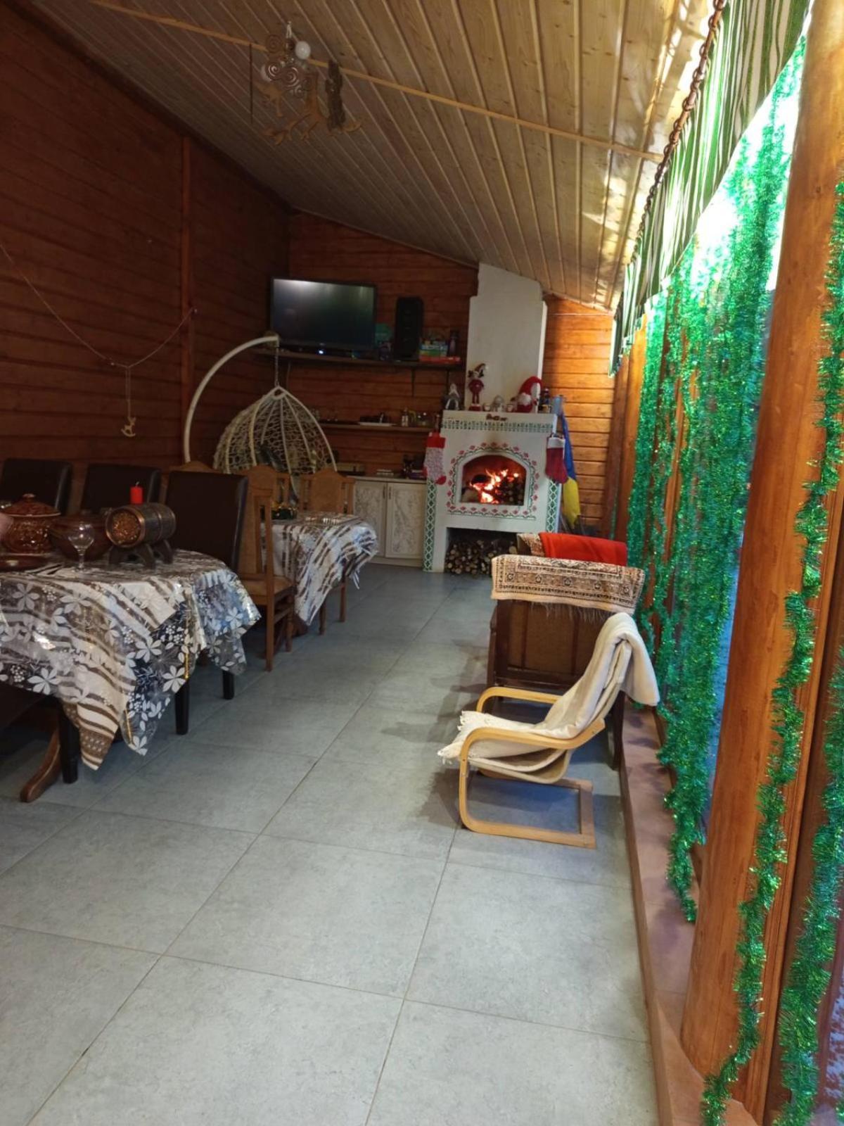 Gostynnyi Dvir U Marichky Hotel Lazeshchyna Exterior foto